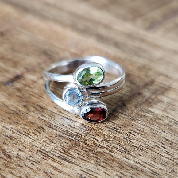 Jewelry - NEW Sterling Silver 925 Garnet Peridot Blue Topaz Gemstone Bypass Ring Size 8